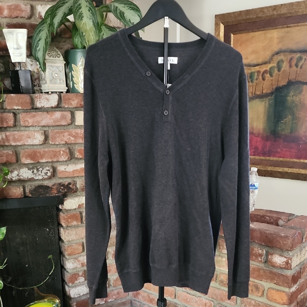 The Rail Men's Dark Gray Cotton V-Neck Knit Sweater